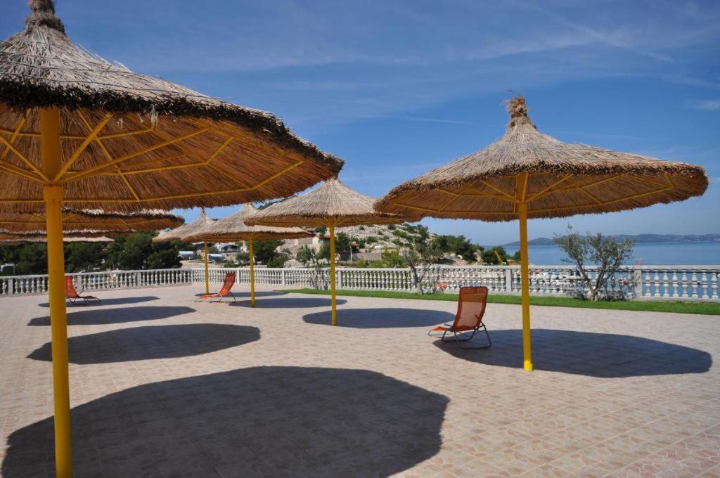 Fjaka Luxury Mobile Home - Oaza Mira Camping Croatia Drage Luaran gambar