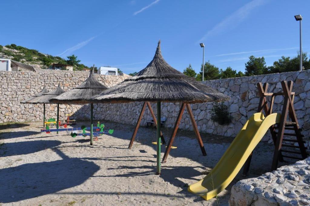Fjaka Luxury Mobile Home - Oaza Mira Camping Croatia Drage Luaran gambar